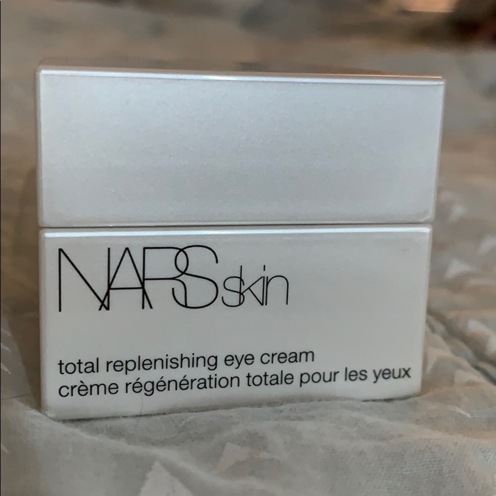 NARS Total Replenishing Eye Cream